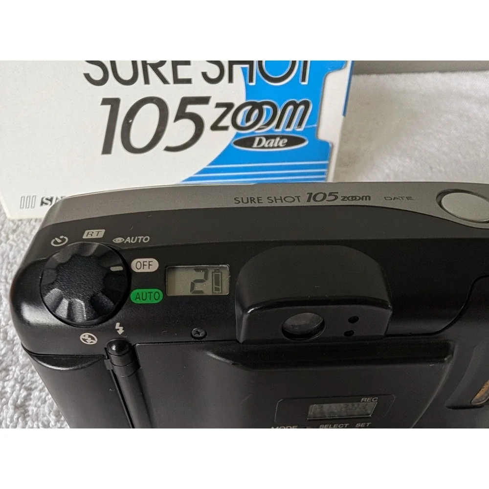 Canon Sure Shot 60 Zoom Shot 35mm Point & Shoot Film Camera Works Extra Film Box